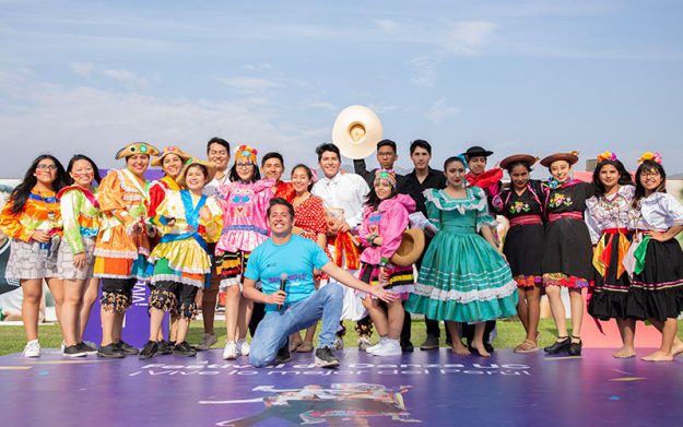 I-Festival-de-Danzas-UC