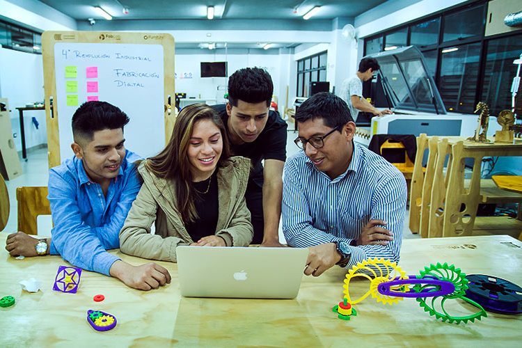 Vive Continental Sé parte de nuestros clubes y vive tu pasión