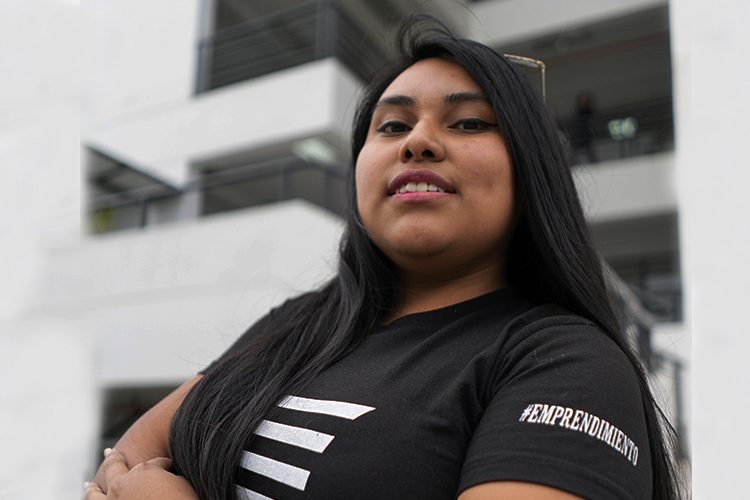 Mujeres de impacto: Cecilia Zeballos, liderazgo para ayudar a crecer a más mujeres