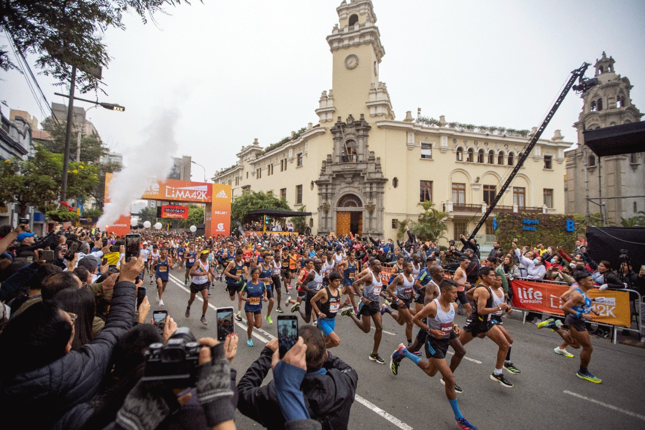 ¡Celebramos juntos(as)! Estudiantes UC suman nuevas victorias en