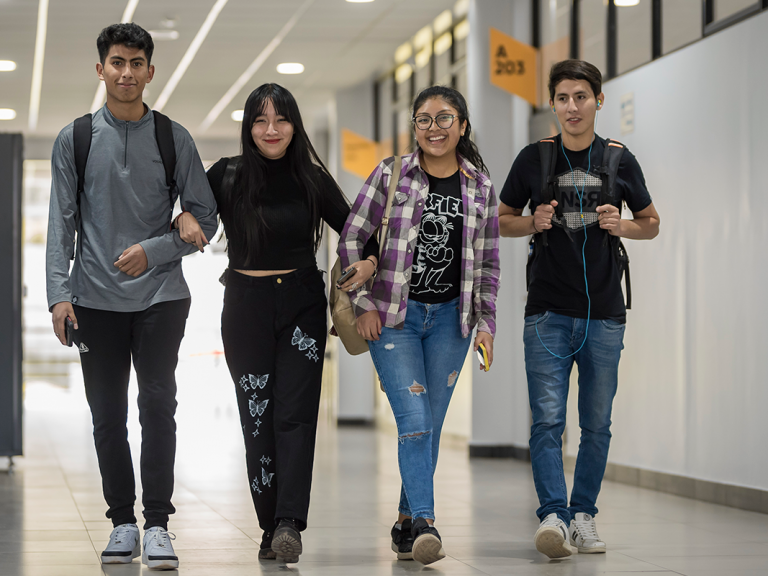 estudiantes reincorporados