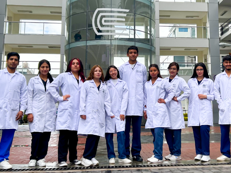 Estudiantes-de-Odontología